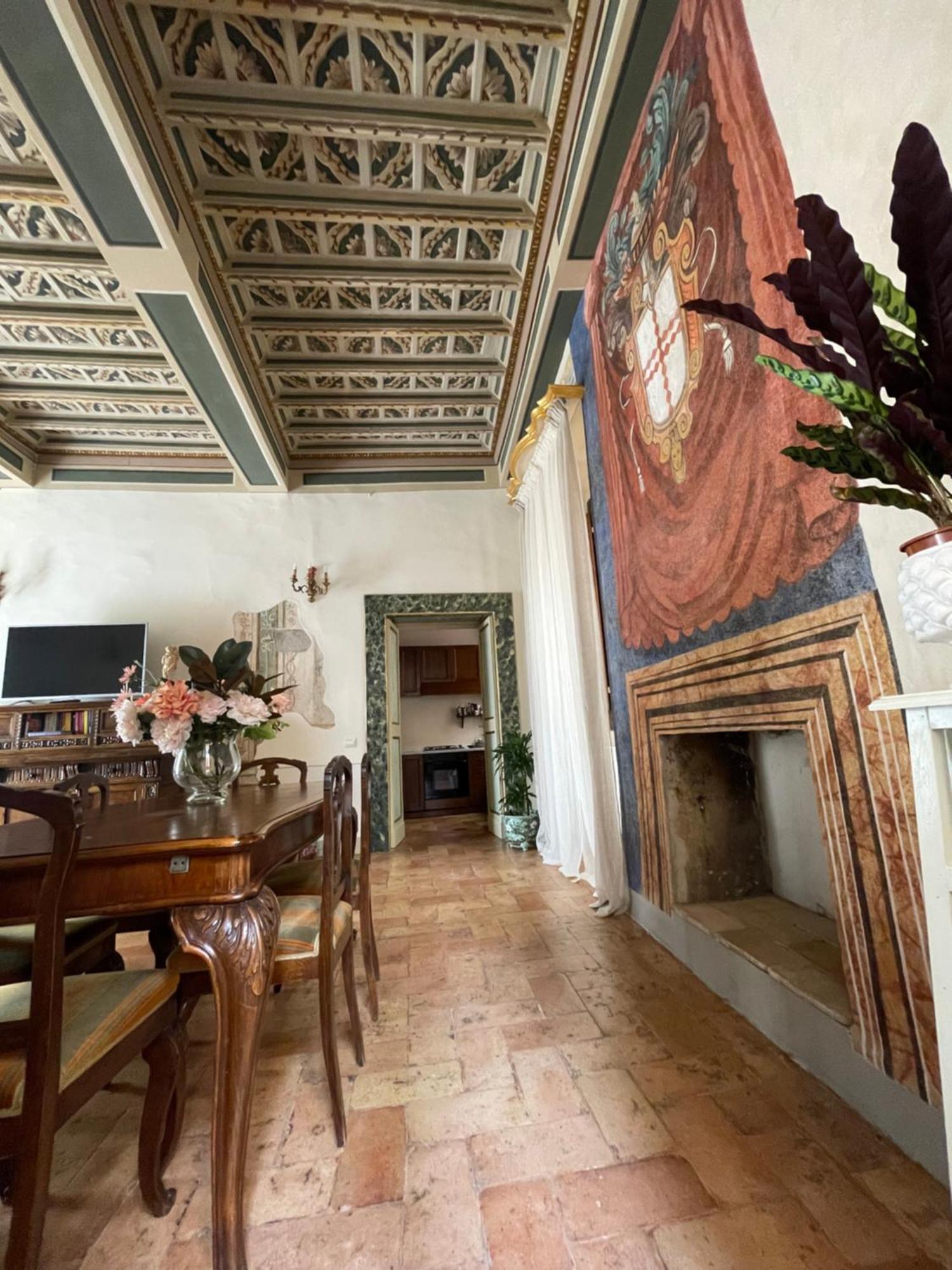 Palazzo Lauri Spoleto Apartment Luaran gambar
