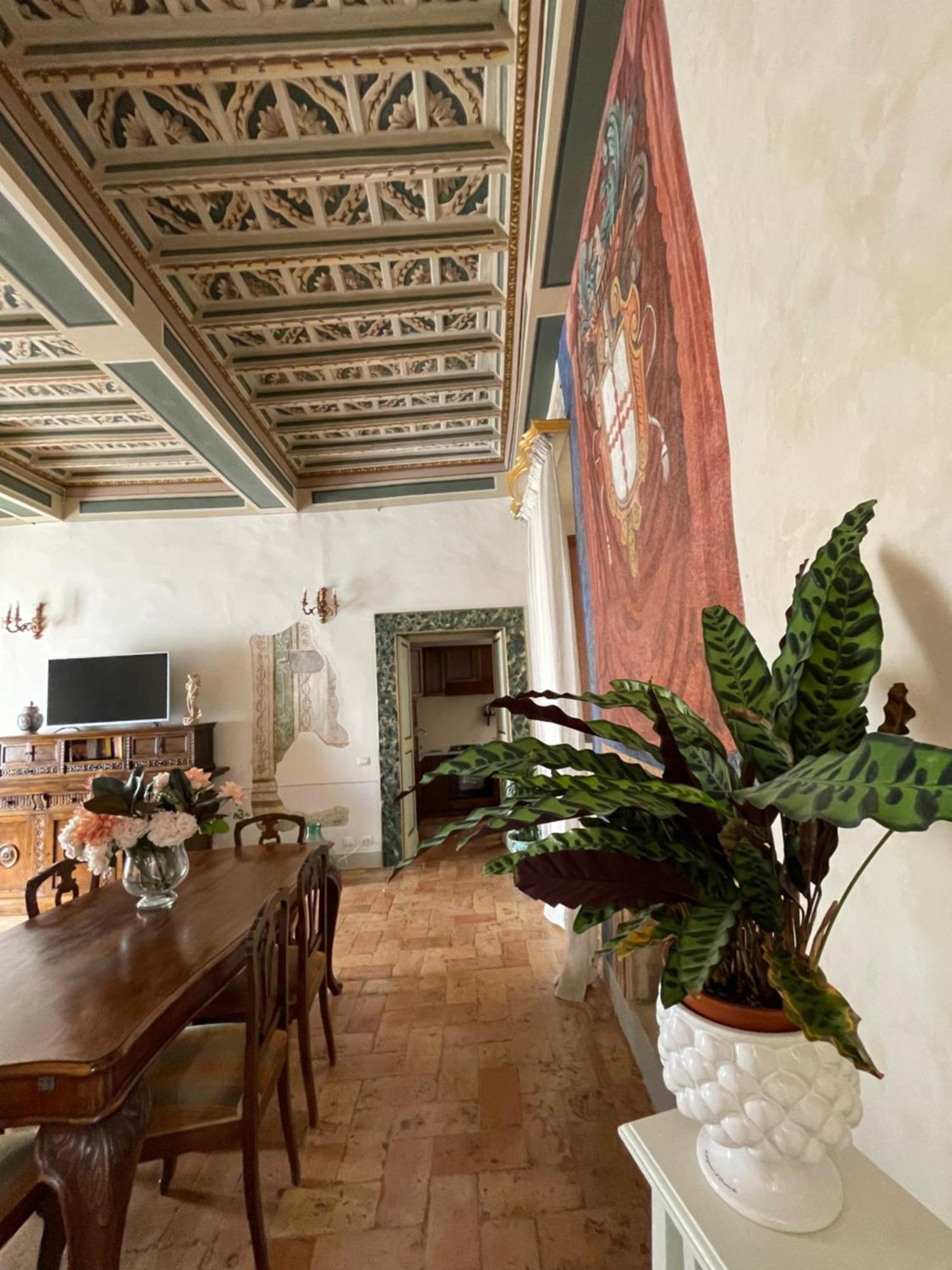 Palazzo Lauri Spoleto Apartment Luaran gambar